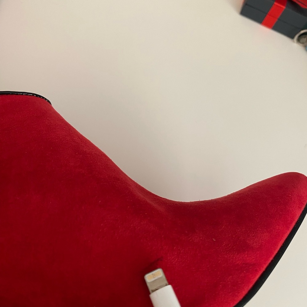 Carlos Red faux suede ankle booties - Picture 11 of 11